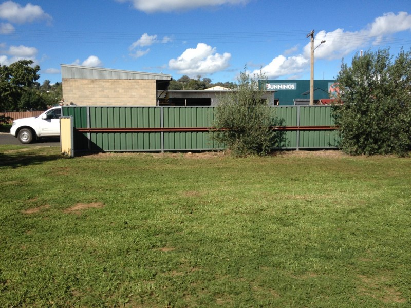 16 Kite St, Cowra NSW 2794