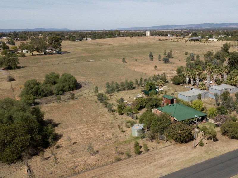 53 Waratah Street, Cowra NSW 2794