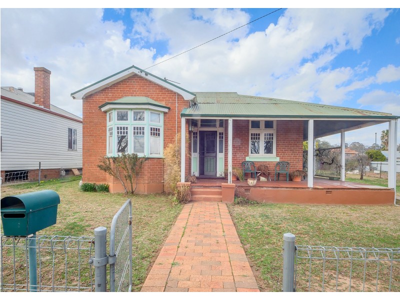 55 Redfern Street, Cowra NSW 2794