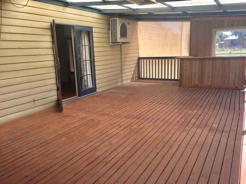 9 Deboyne Street, Koorawatha NSW 2807