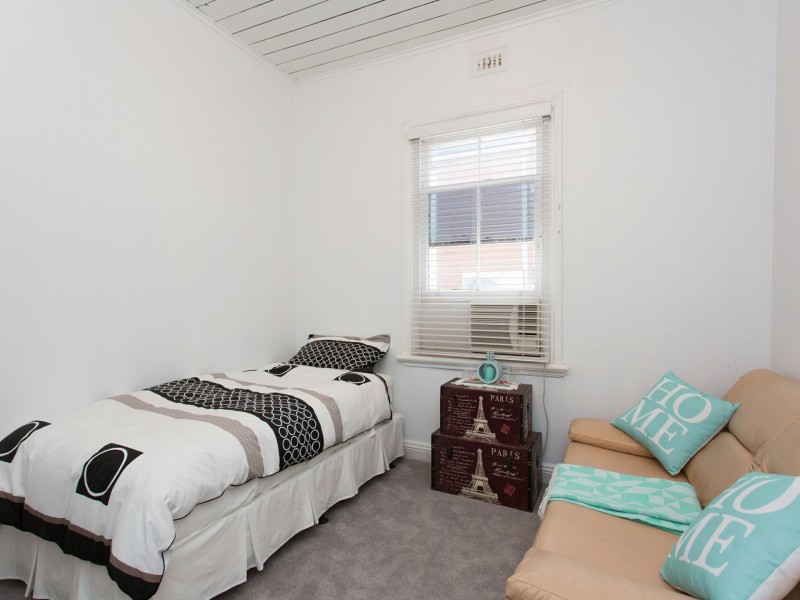 11 Railway Street, Cowra NSW 2794