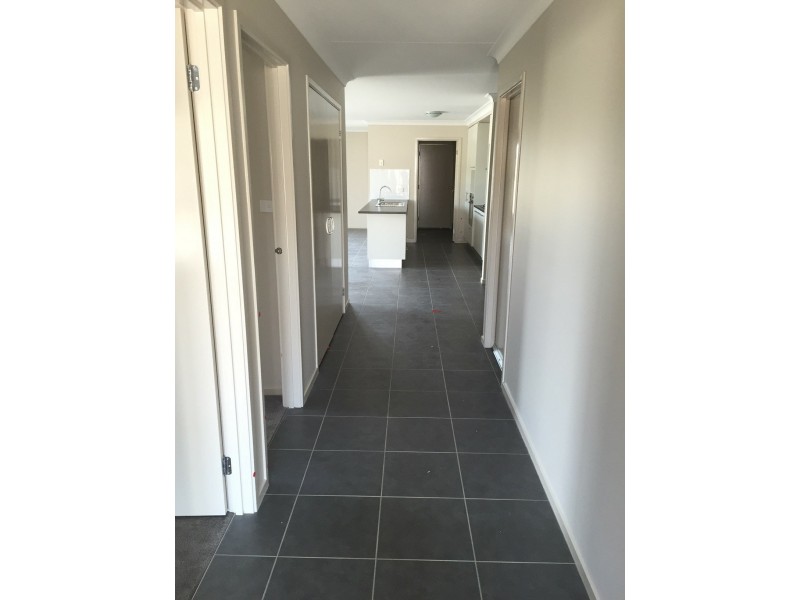 5 Burgundy Street, Cowra NSW 2794