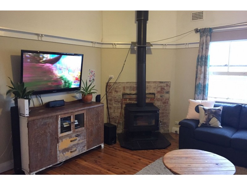 64 Fitzroy Avenue, Cowra NSW 2794