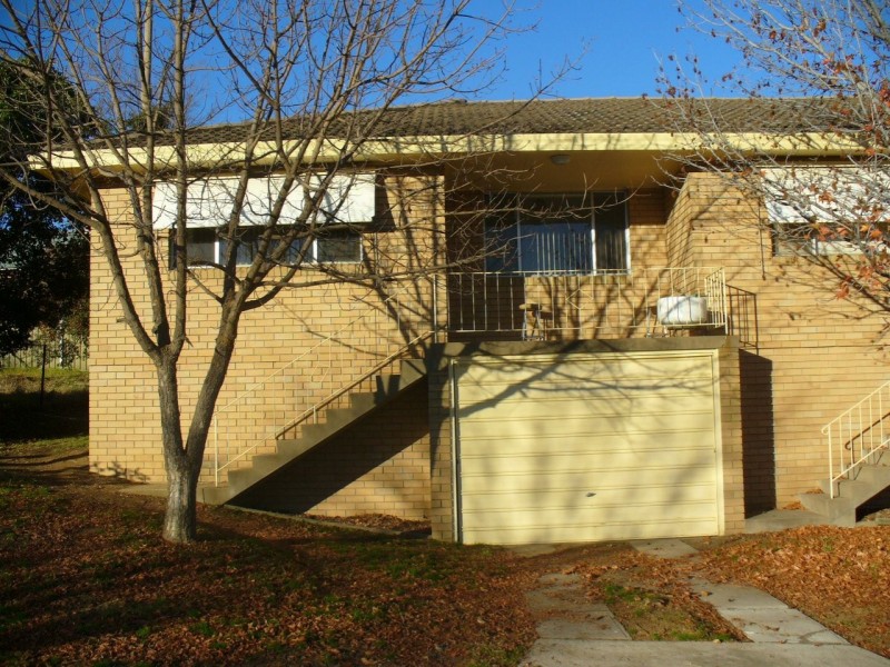Unit 4/2 Daly St, Cowra NSW 2794