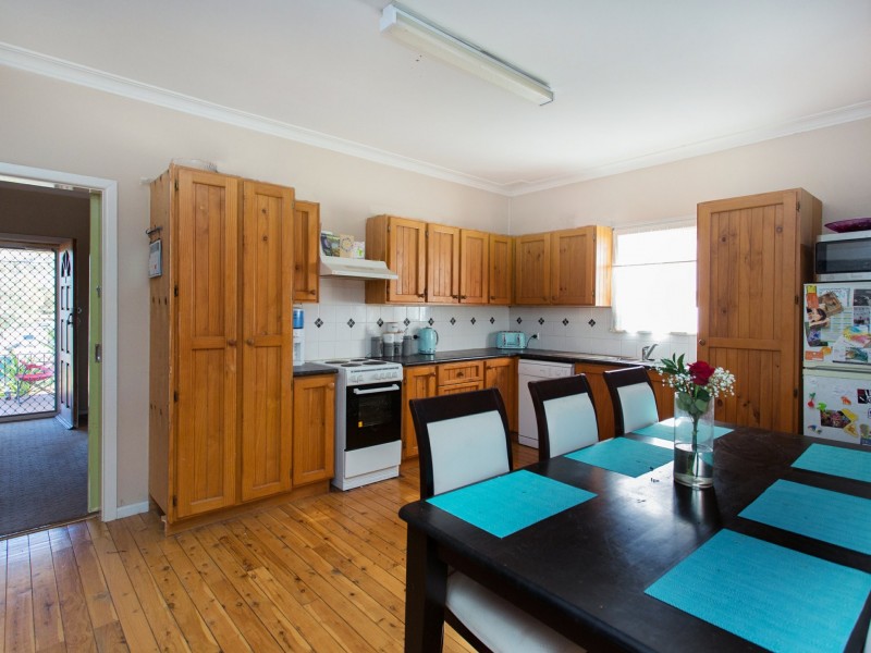 7 Courallie Street, Cowra NSW 2794