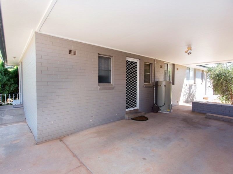 2/8 Pitt Street, Cowra NSW 2794