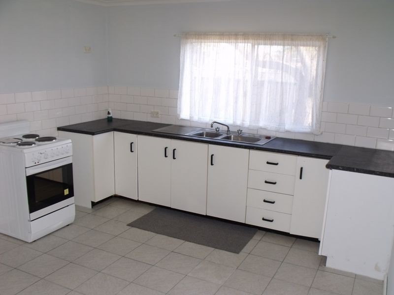 23 Logan Street, Cowra NSW 2794
