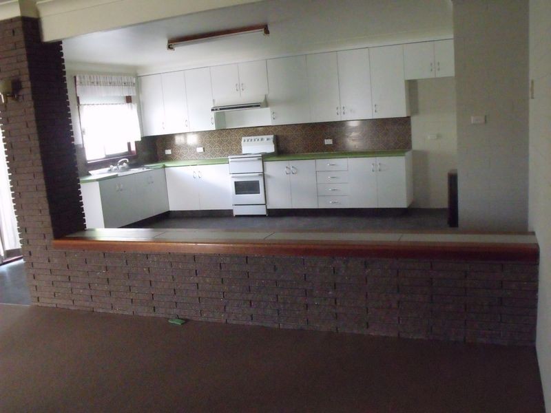23c Lee Street, Cowra NSW 2794
