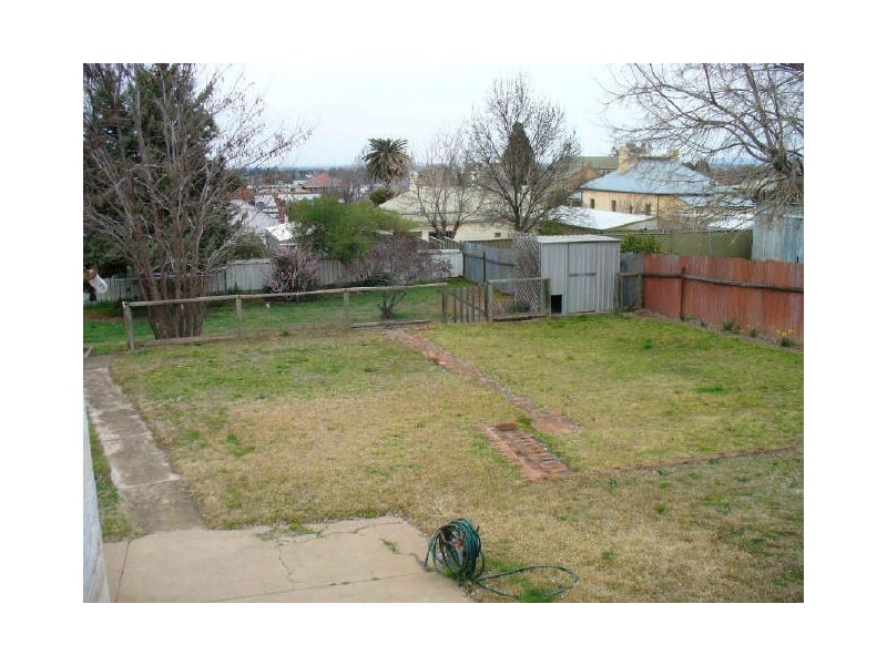 47 Liverpool Street, Cowra NSW 2794