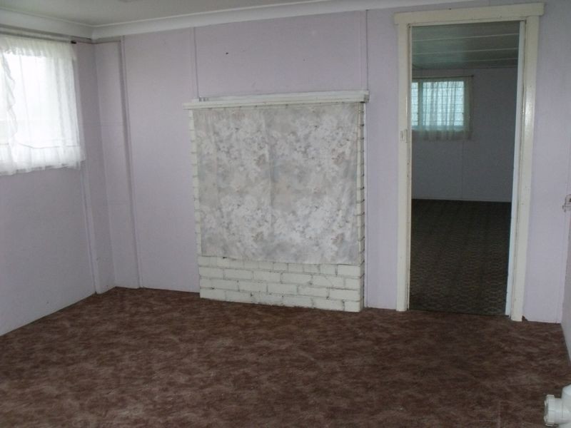 2 Macassar Street, Cowra NSW 2794