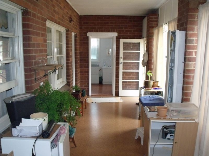 11 Argoon Street, Cowra NSW 2794