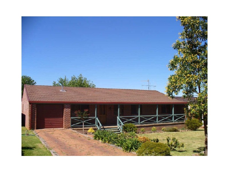 59 Evans Street, Cowra NSW 2794