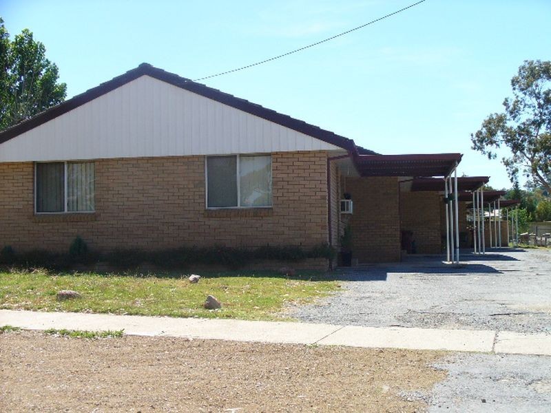 4/115 Redfern Street, Cowra NSW 2794