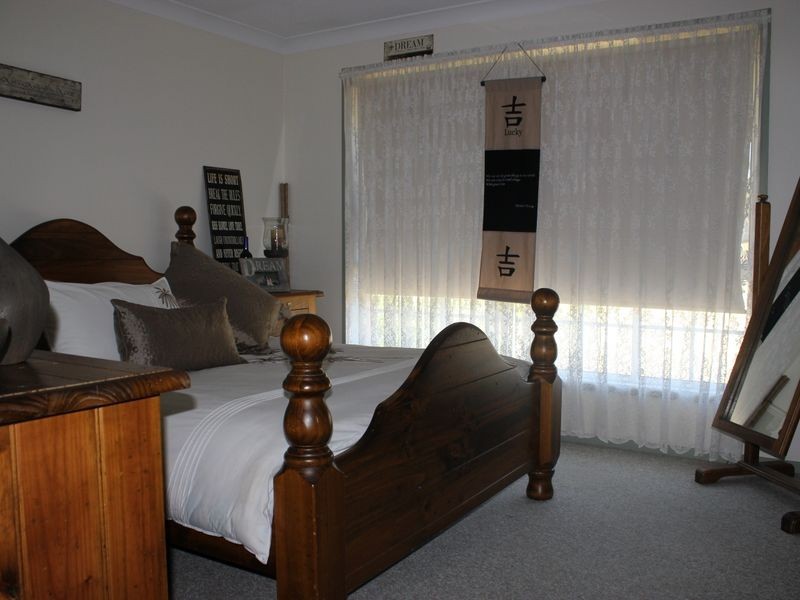 9 Casuarina Close, Cowra NSW 2794