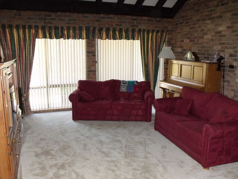 9 Amaroo Avenue, Cowra NSW 2794