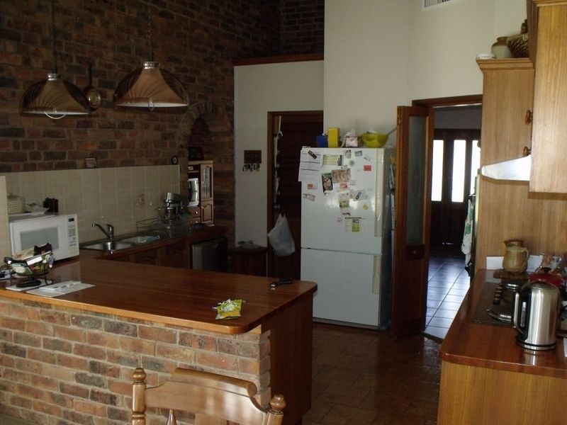 9 Amaroo Avenue, Cowra NSW 2794