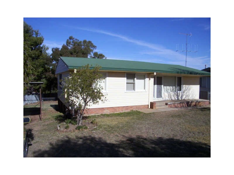 41 Bourke Street, Cowra NSW 2794