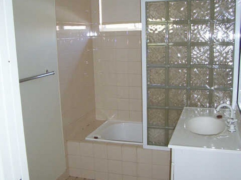 41 Bourke Street, Cowra NSW 2794