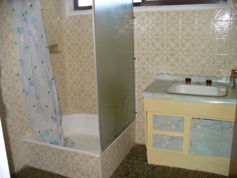 1/6 Yaldara Crescent, Cowra NSW 2794