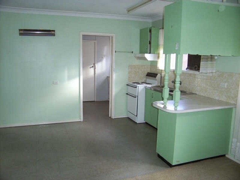 2/9 Kooralla Walk, Cowra NSW 2794