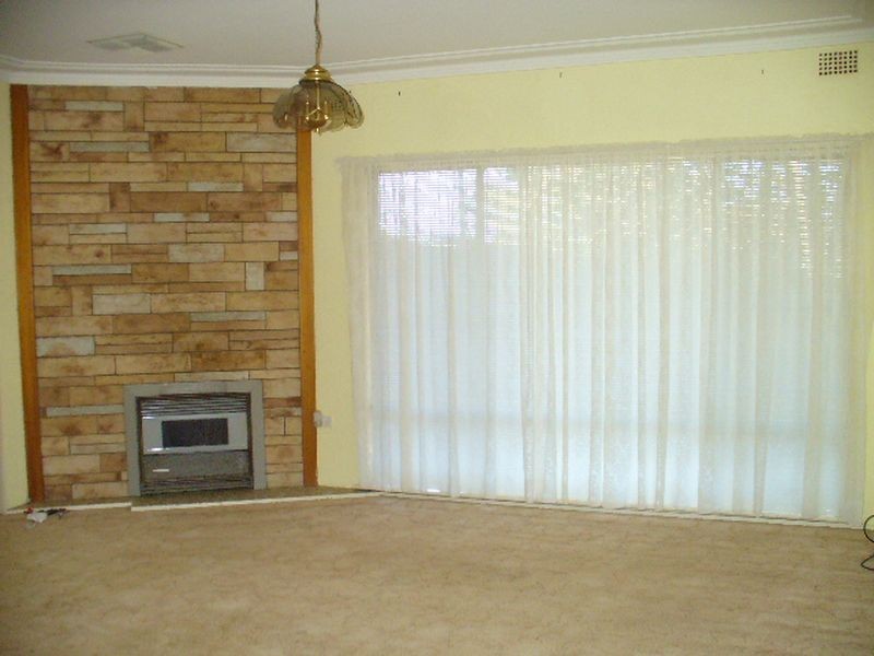 39 Comerford Street, Cowra NSW 2794