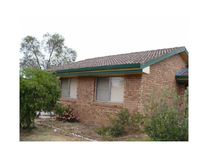 1/6 Cooyal Street, Cowra NSW 2794