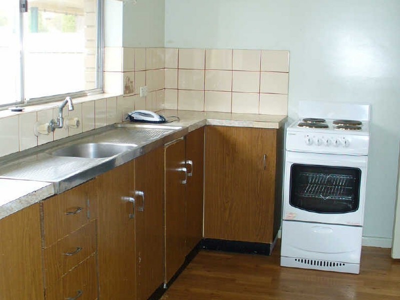 43 Kibbler Street, Cowra NSW 2794