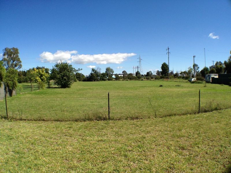 4 Dawson Drive, Cowra NSW 2794