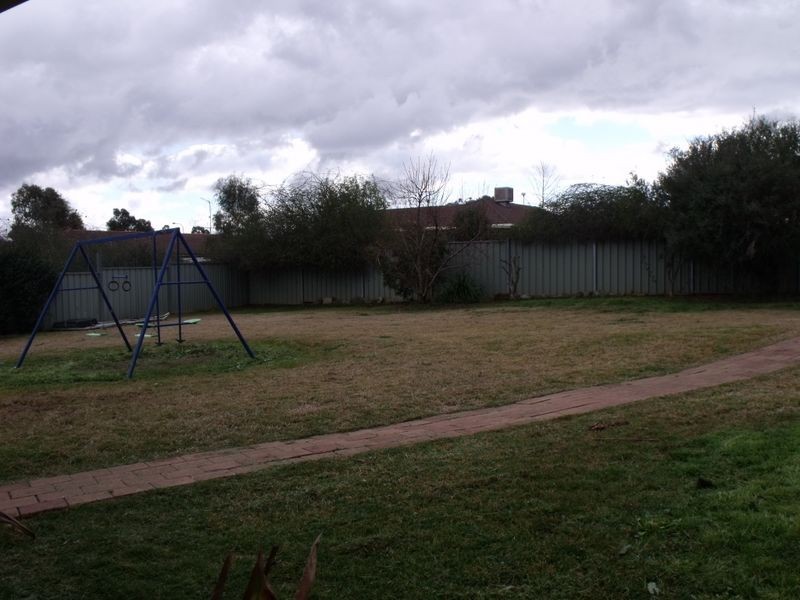 24 Evans Street, Cowra NSW 2794