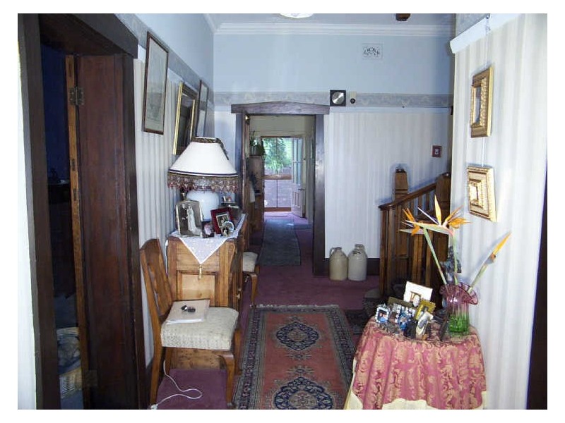 90 Liverpool Street, Cowra NSW 2794
