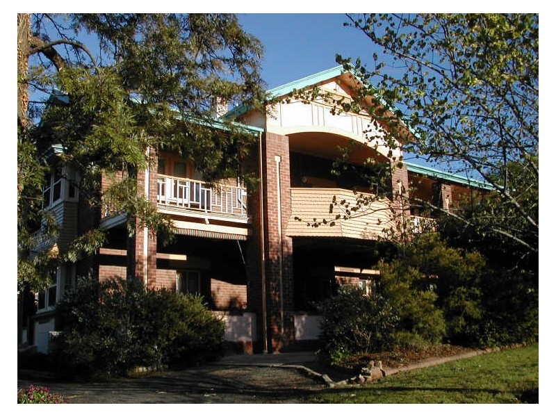 90 Liverpool Street, Cowra NSW 2794