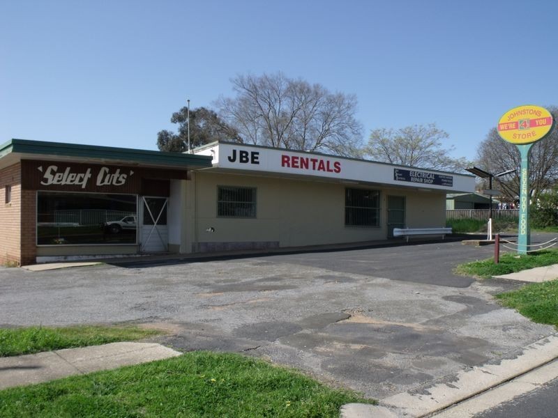 2 Pitt Street, Cowra NSW 2794