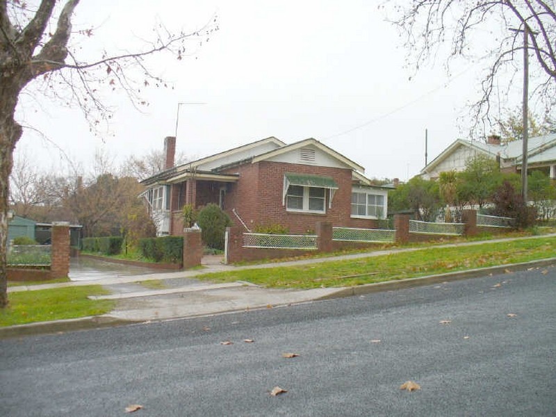 116 Darling Street, Cowra NSW 2794