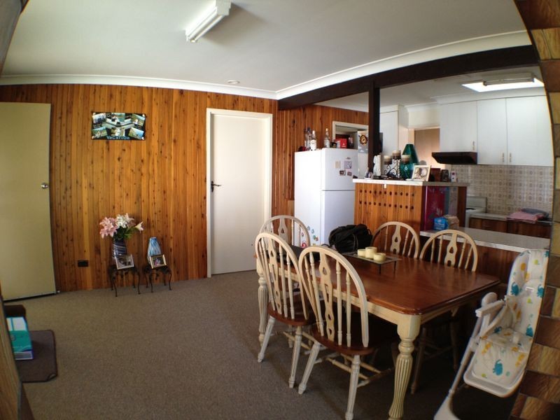 5 Coolabah Crescent, Cowra NSW 2794