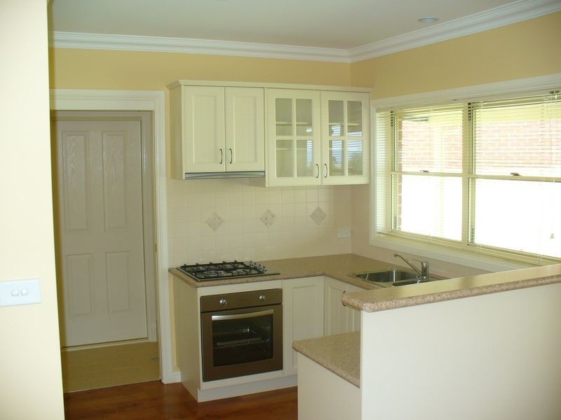 2/43 London Drive, Cowra NSW 2794