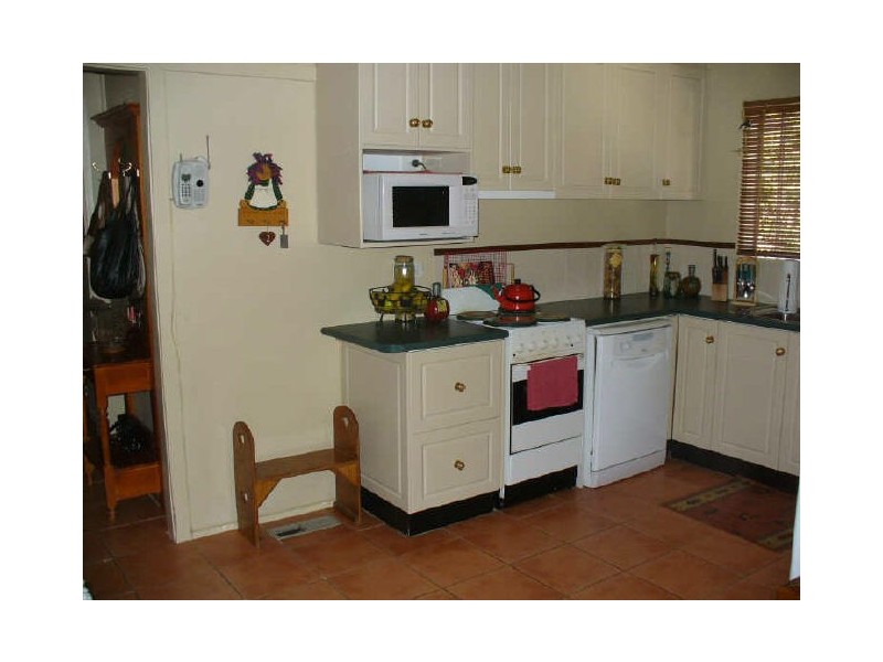 24 Pitt Street, Cowra NSW 2794