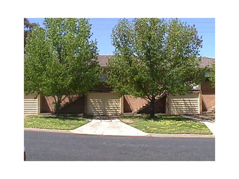 2/2 Daly Street, Cowra NSW 2794