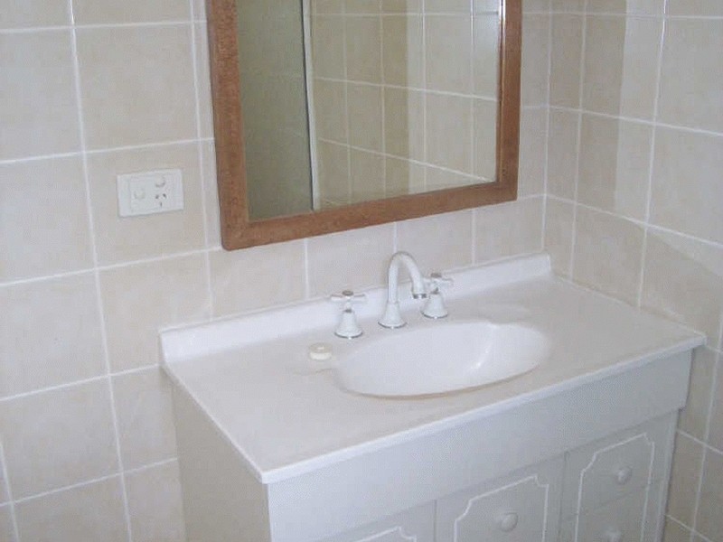 2/2 Daly Street, Cowra NSW 2794