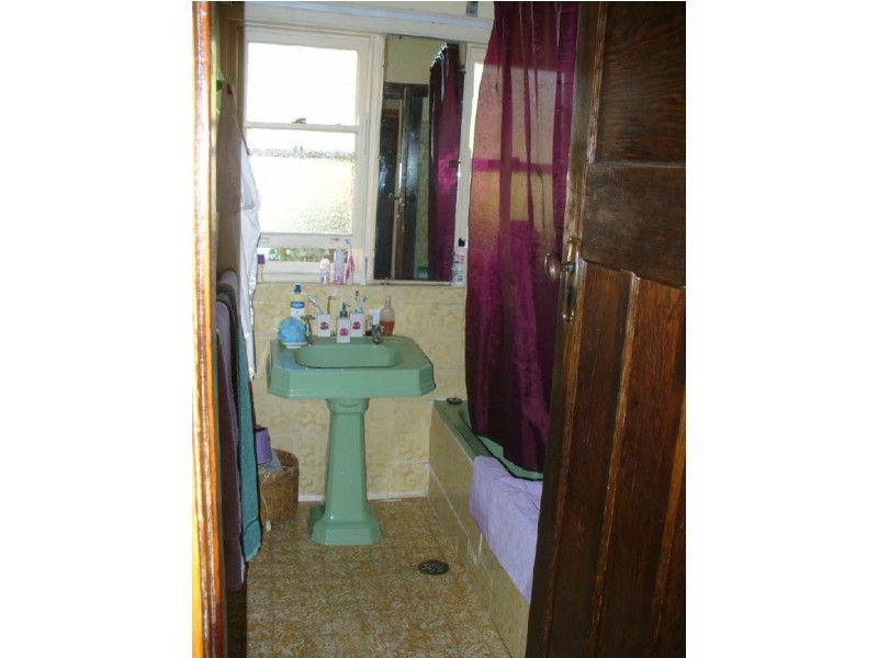 47 Liverpool Street, Cowra NSW 2794