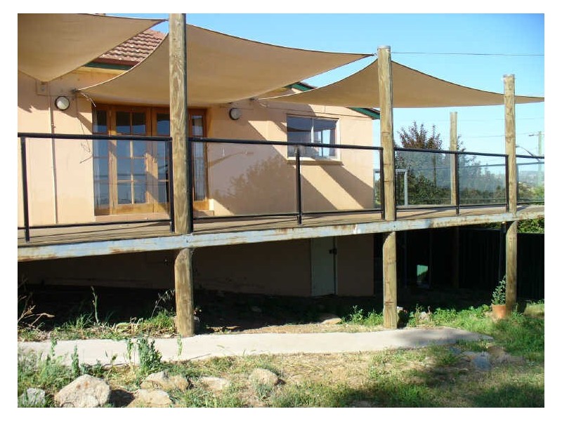 10 Lynch Street, Cowra NSW 2794
