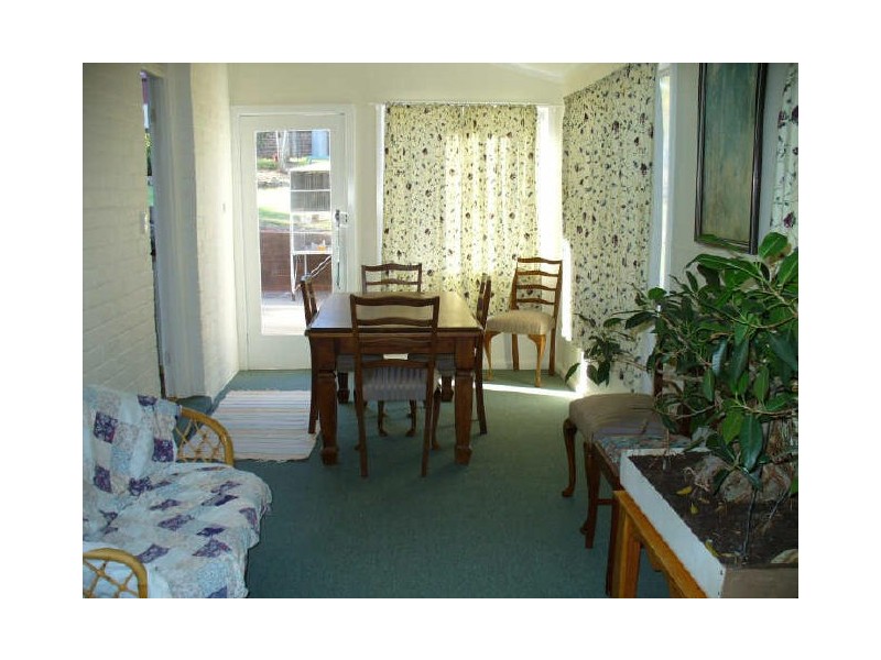 24 Liverpool Street, Cowra NSW 2794