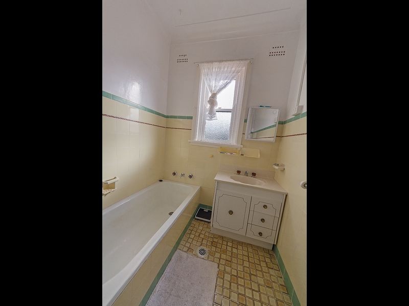 40 Eulo Street, Cowra NSW 2794