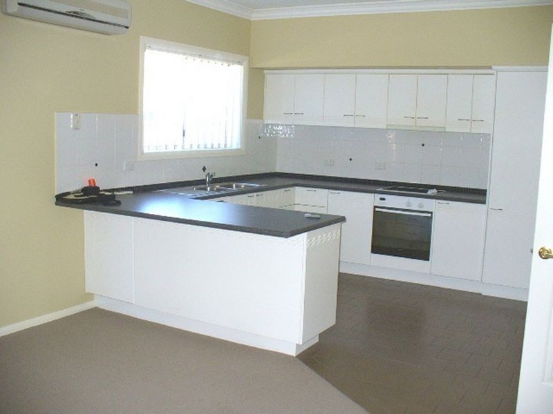 1a Argoon Street, Cowra NSW 2794
