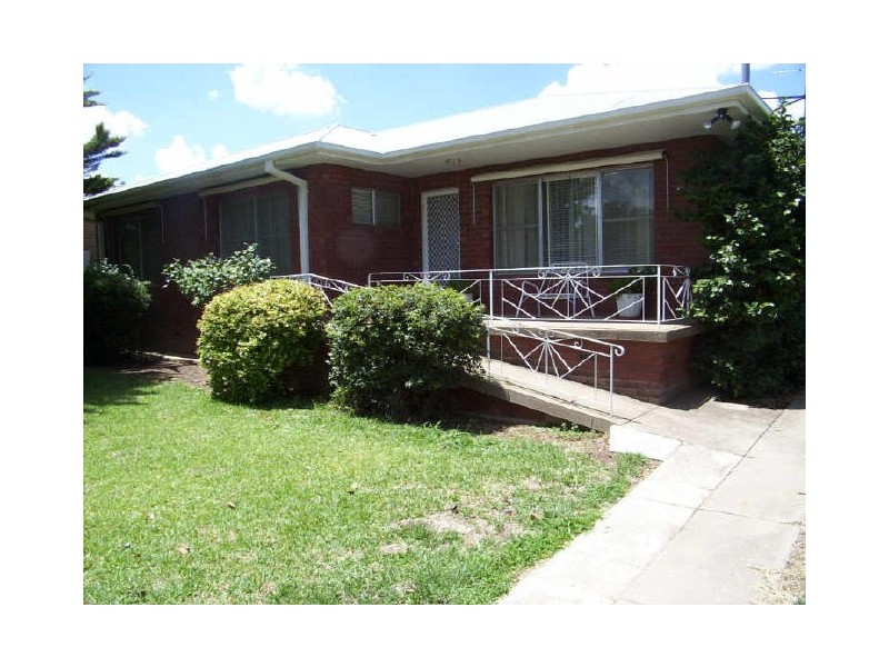 119 Lachlan Street, Cowra NSW 2794