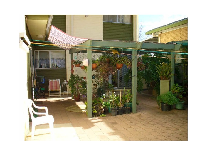 1 Henderson Street, Cowra NSW 2794