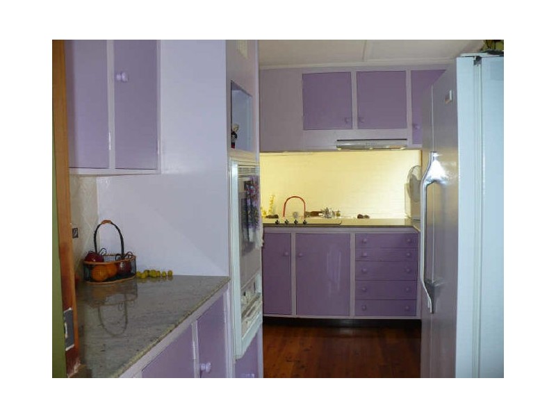 1 Henderson Street, Cowra NSW 2794