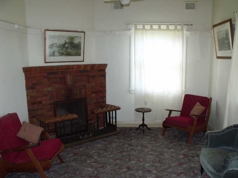 47 Lachlan Street, Cowra NSW 2794