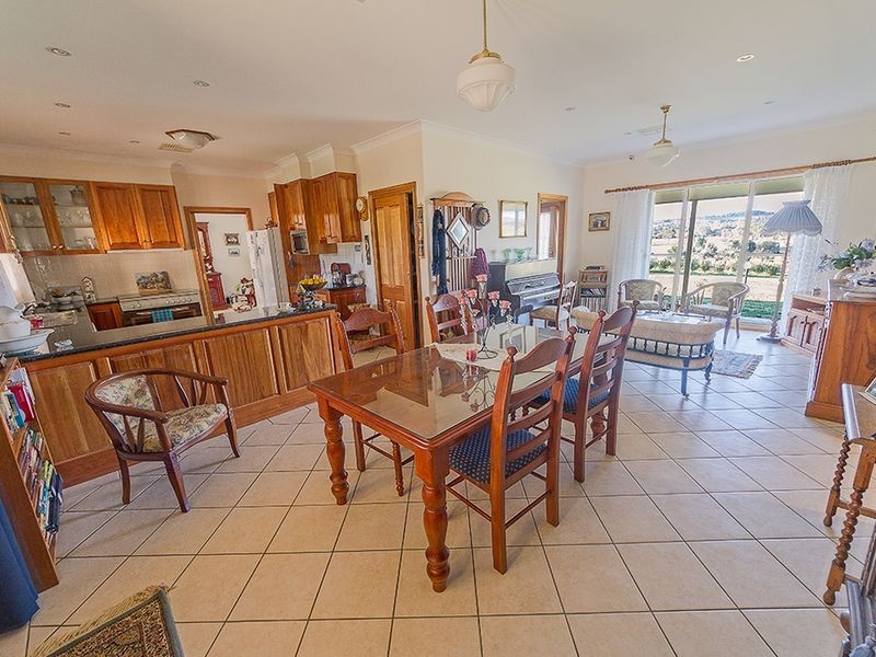 55 River Park Road, Cowra NSW 2794