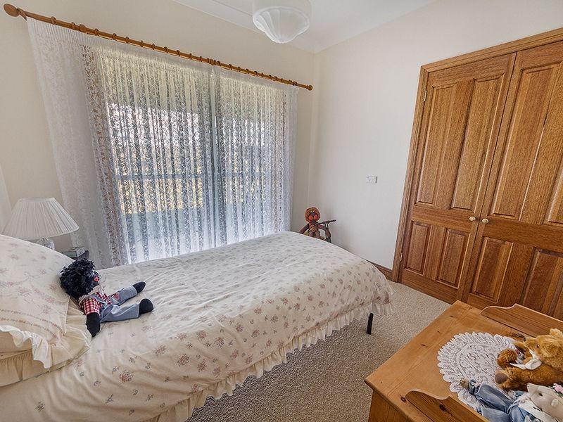 55 River Park Road, Cowra NSW 2794