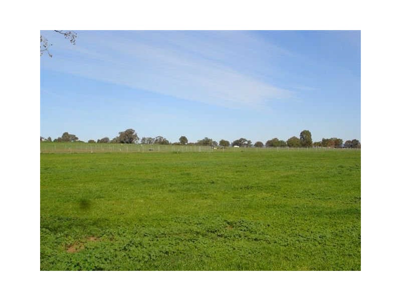River Park Road, “West Haven”, Cowra NSW 2794